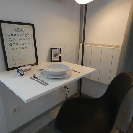 Vibuhomes Estudio Moderno Junto A La Catedral Burgos